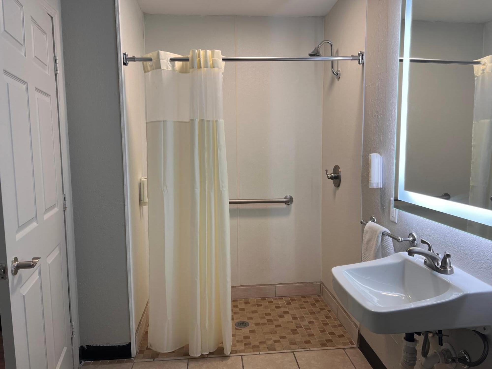Rodeway Inn Orange Park Bagian luar foto