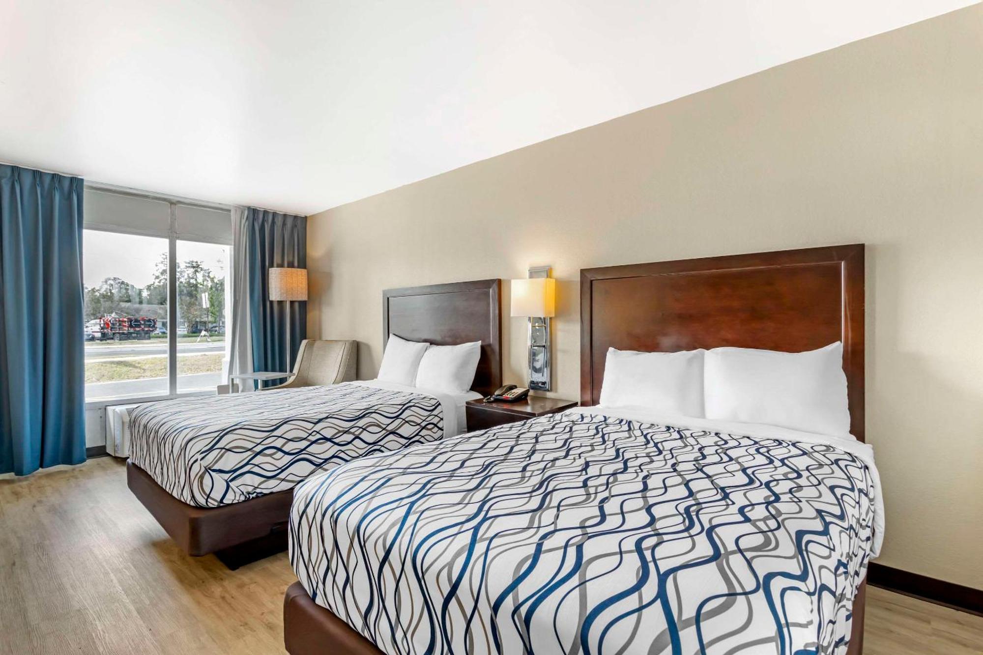 Rodeway Inn Orange Park Bagian luar foto